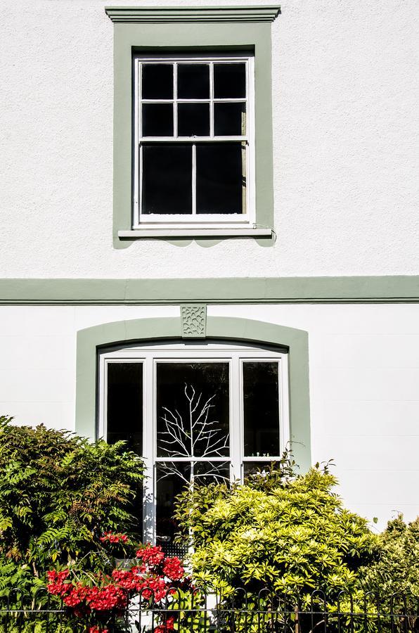 Llety Brynawel Guest House Pennal Exterior photo